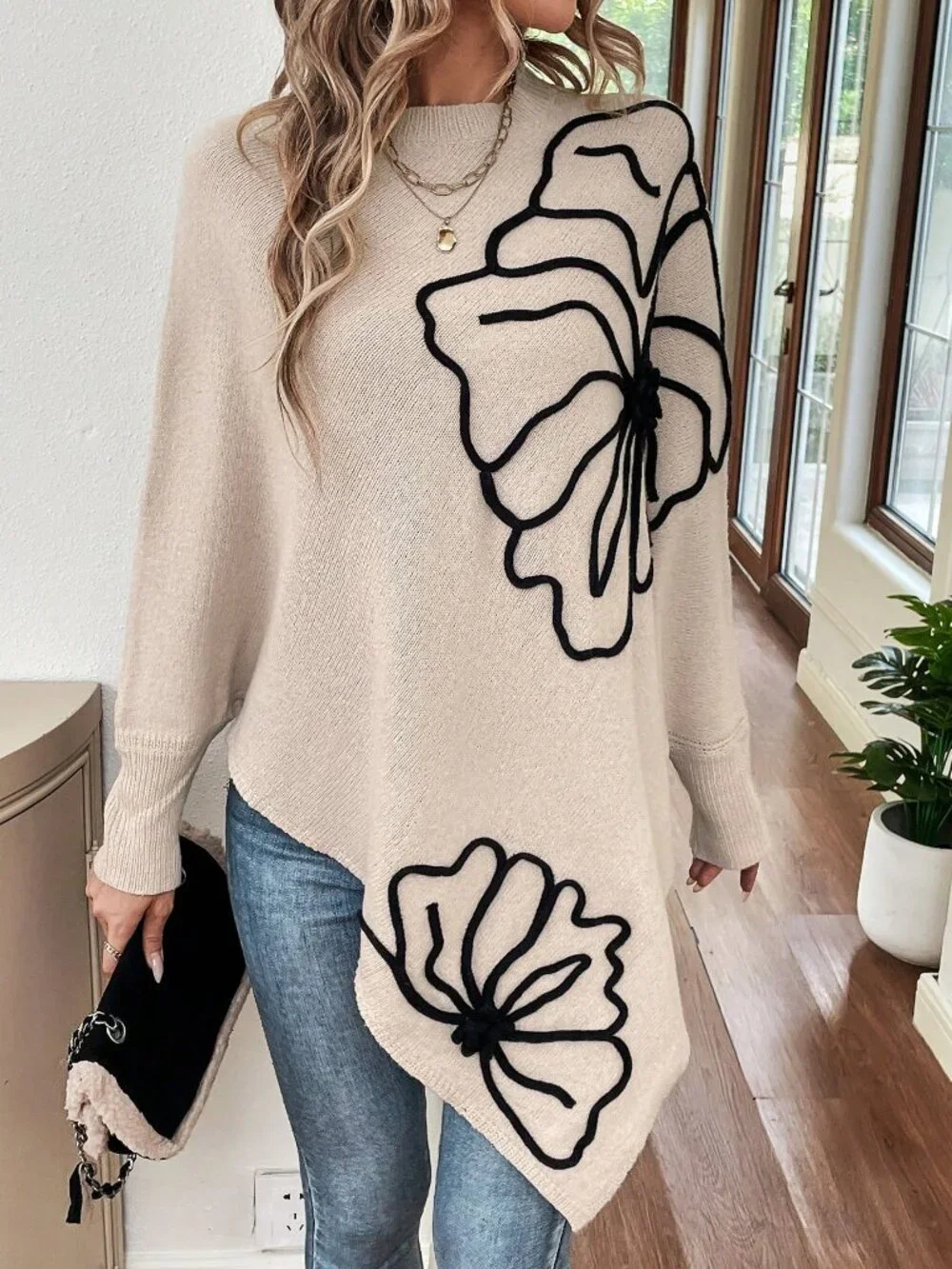 Apricot Casual Women's Floral Pattern Batwing Sleeve Asymmetrical Hem Sweater
